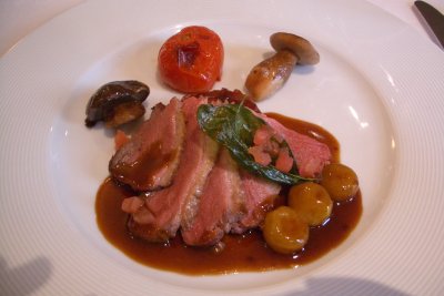 Duck with cepes